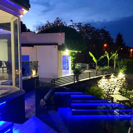 Penthouse Jacuzzi & Pool Apartmants Opatija Exterior foto
